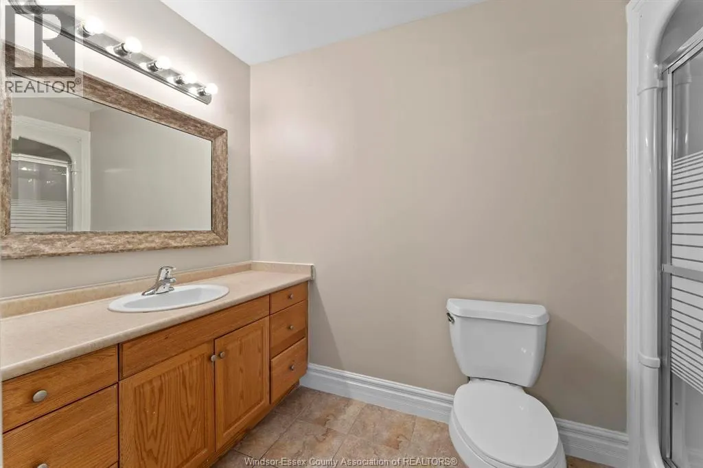 558 REAUME ROAD Unit# Upper