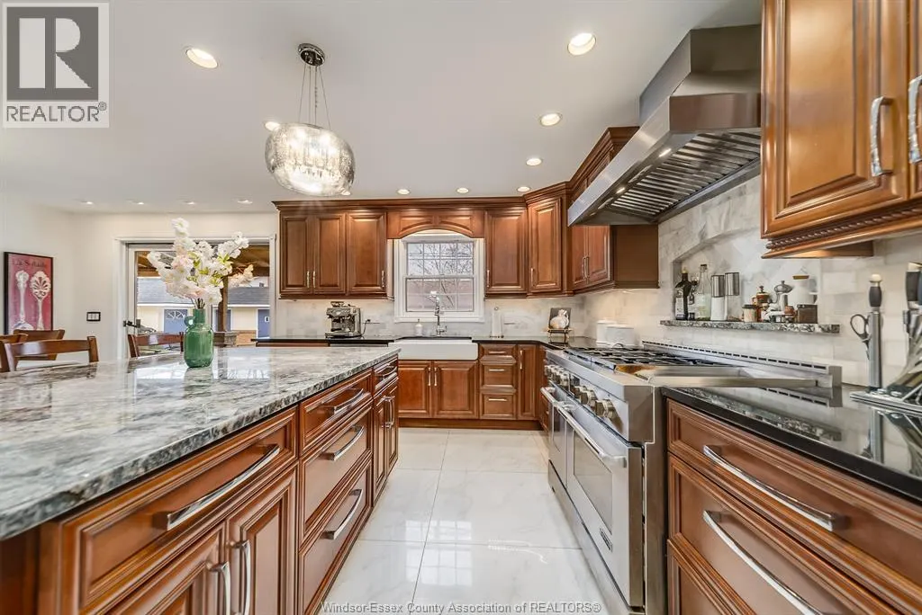 3737 HUNTINGTON AVENUE