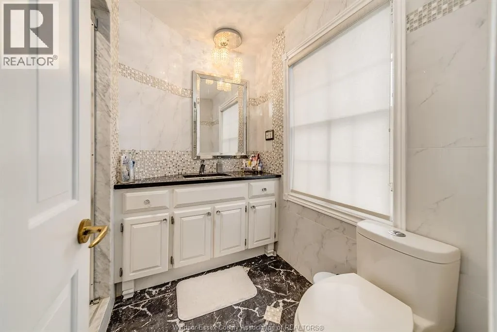 3737 HUNTINGTON AVENUE