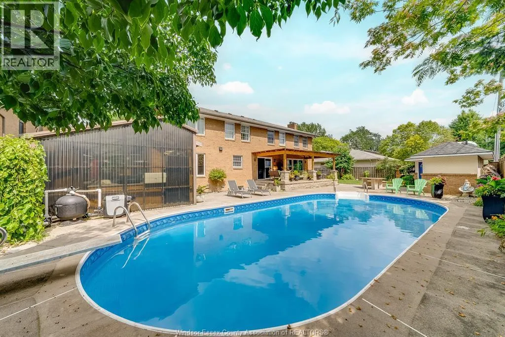 3737 HUNTINGTON AVENUE