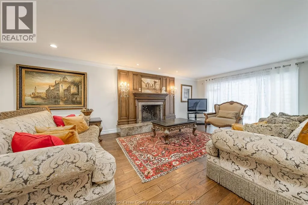 3737 HUNTINGTON AVENUE