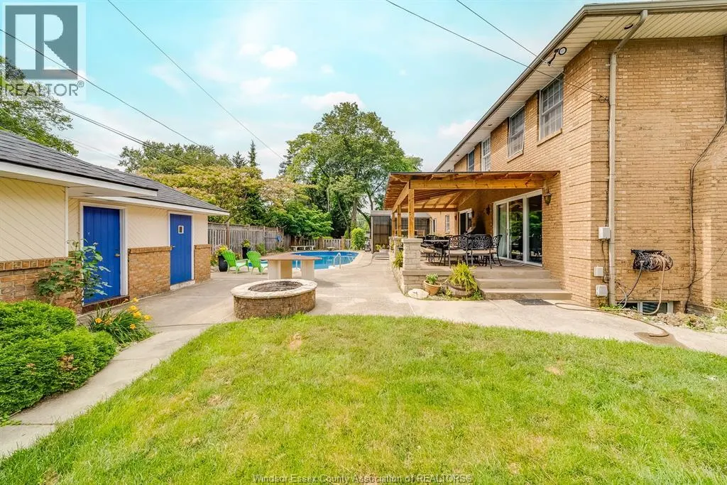 3737 HUNTINGTON AVENUE