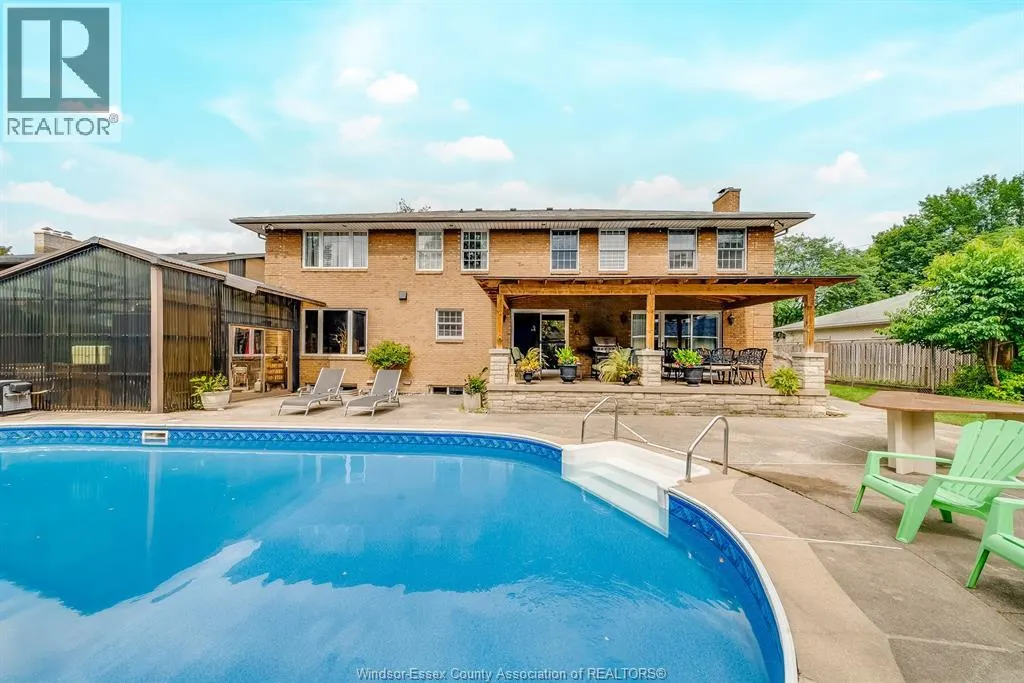 3737 HUNTINGTON AVENUE