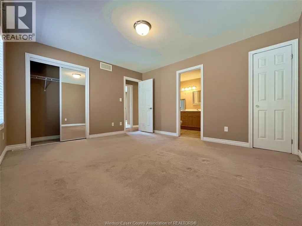 4537 OSAKA CIRCLE Unit# UPPER