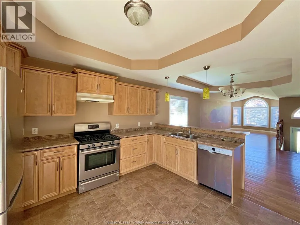 4537 OSAKA CIRCLE Unit# UPPER