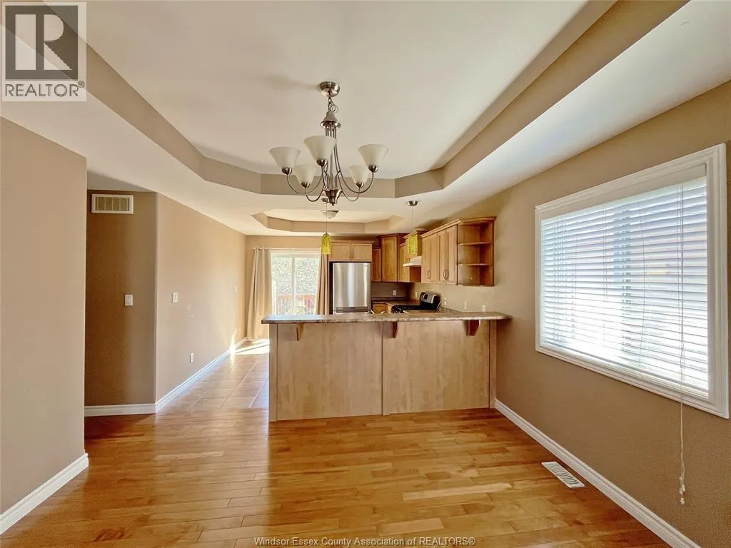 4537 OSAKA CIRCLE Unit# UPPER