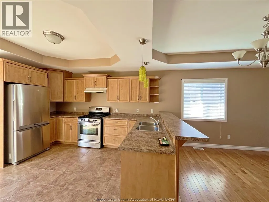 4537 OSAKA CIRCLE Unit# UPPER