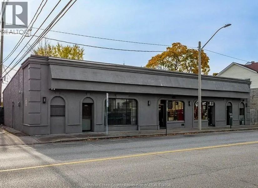 225-227 ERIE STREET East Unit# 3