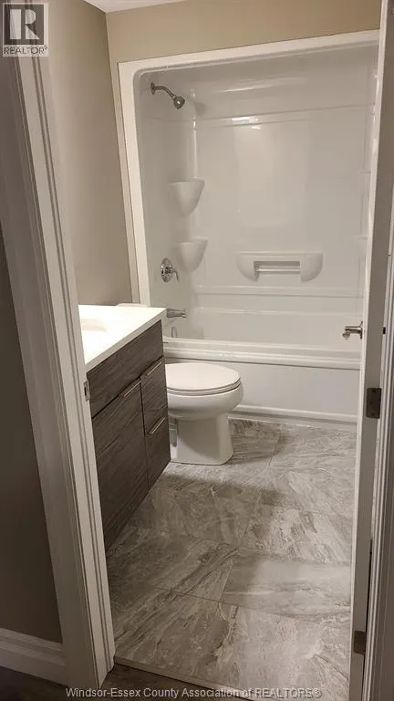955 OUELLETTE AVENUE Unit# 105