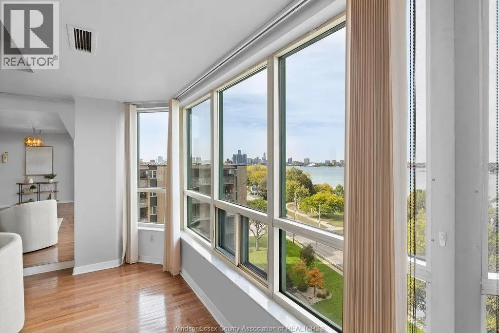 3601 RIVERSIDE DRIVE Unit# 901