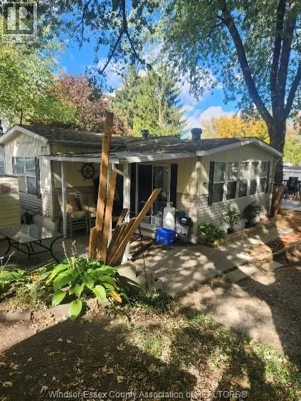 3 MAPLE STREET