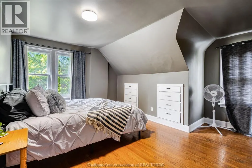 74 Prince Arthur AVENUE