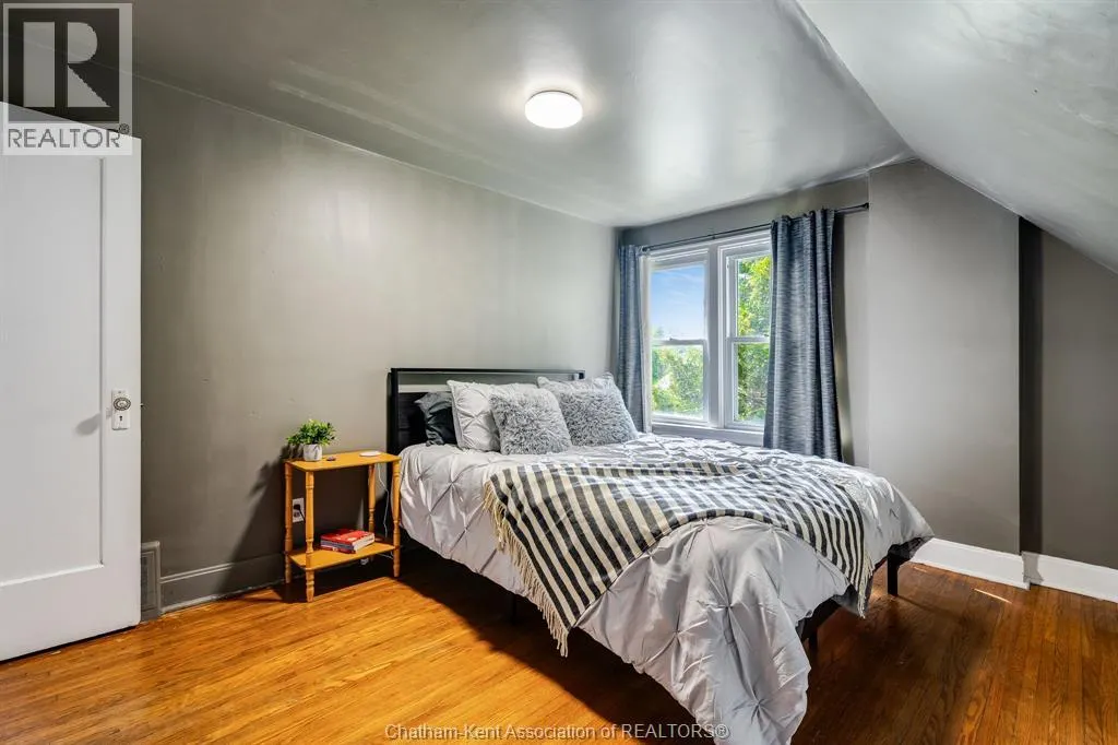 74 Prince Arthur AVENUE