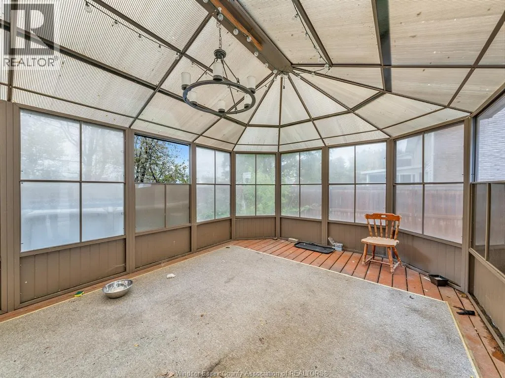 10442 SHENANDOAH CRESCENT