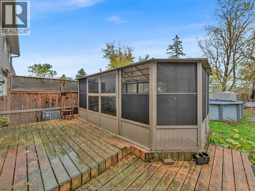 10442 SHENANDOAH CRESCENT