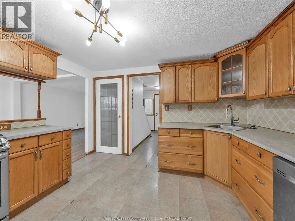 10442 SHENANDOAH CRESCENT