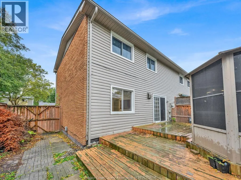 10442 SHENANDOAH CRESCENT