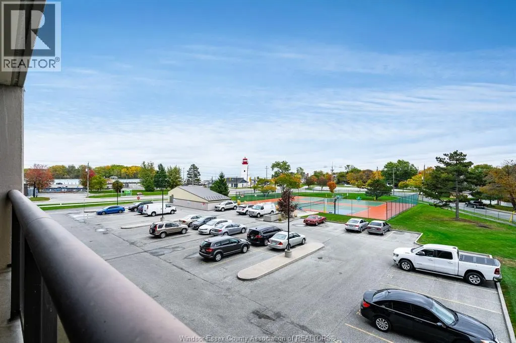 9099 Riverside DRIVE East Unit# E321