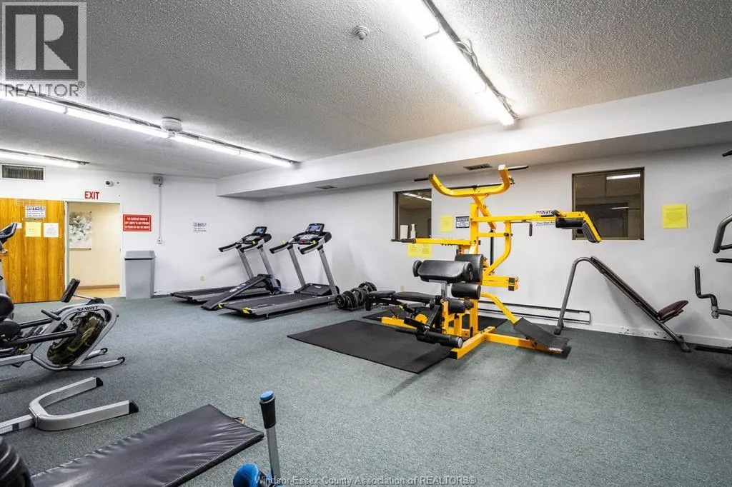 9099 Riverside DRIVE East Unit# E321