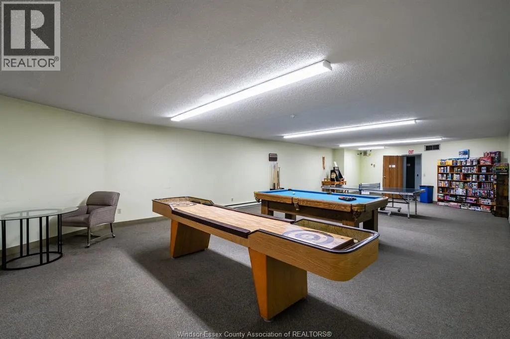 9099 Riverside DRIVE East Unit# E321