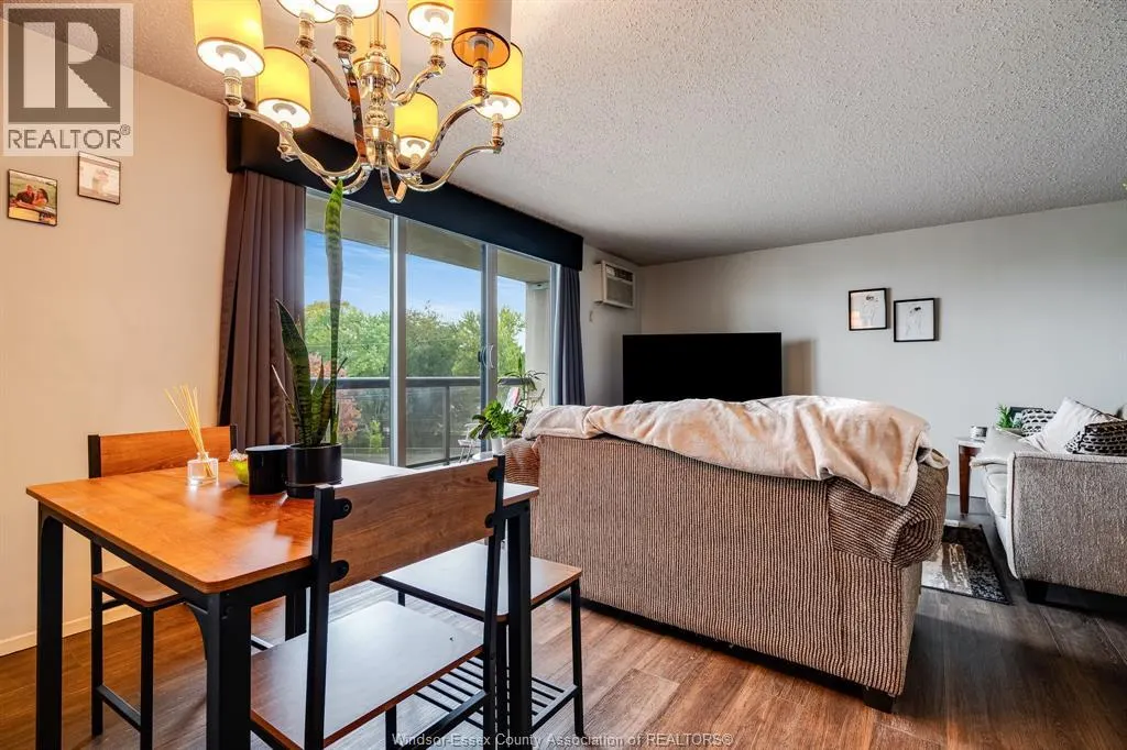 9099 Riverside DRIVE East Unit# E321