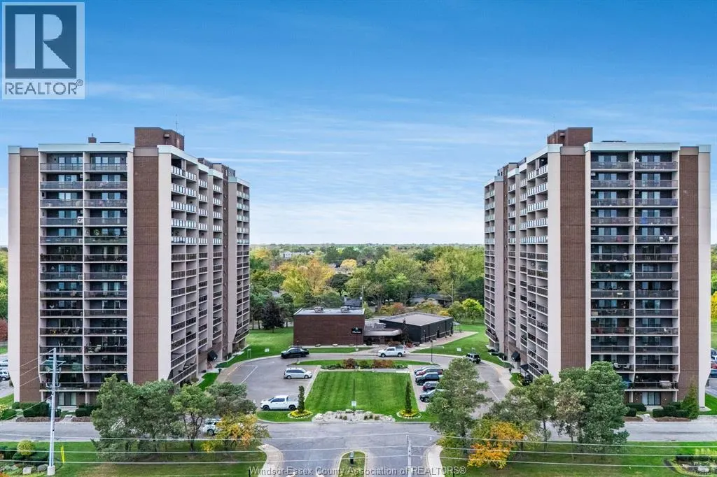 9099 Riverside DRIVE East Unit# E321