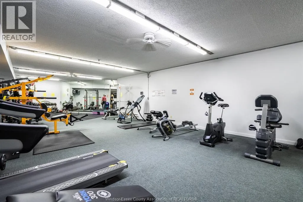 9099 Riverside DRIVE East Unit# E321