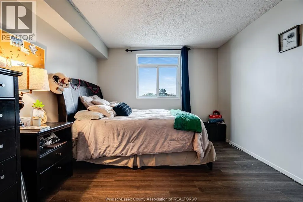 9099 Riverside DRIVE East Unit# E321