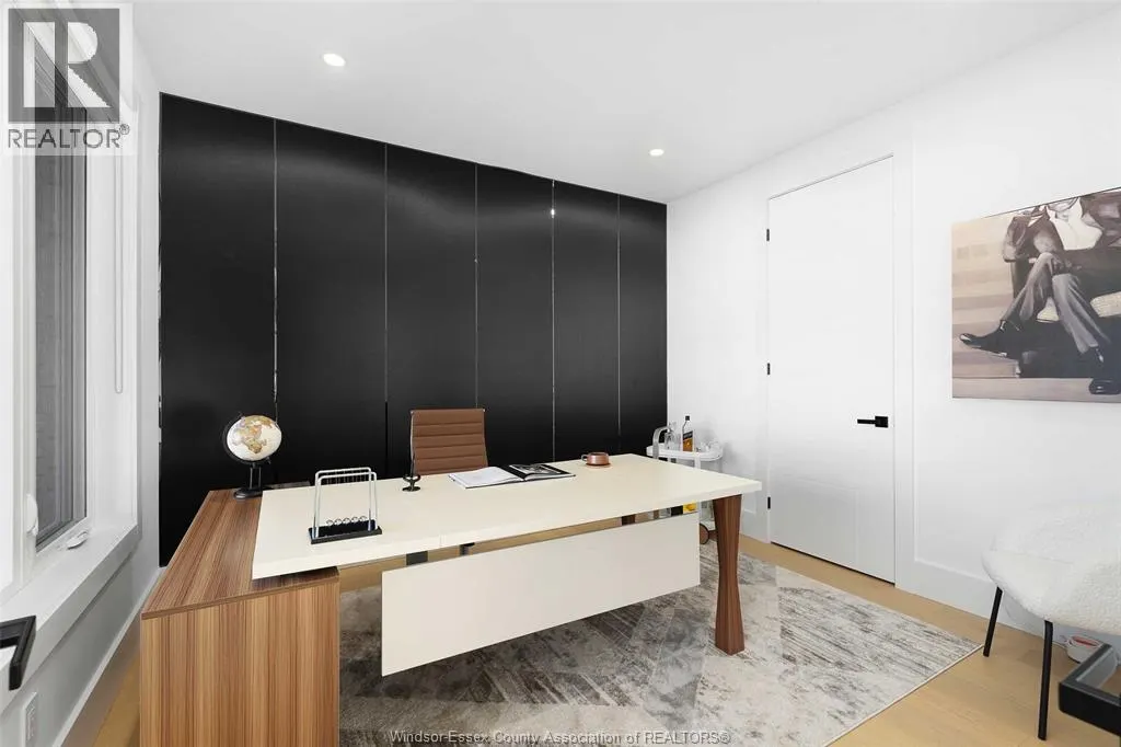 532 MOUNTBATTEN CRESCENT