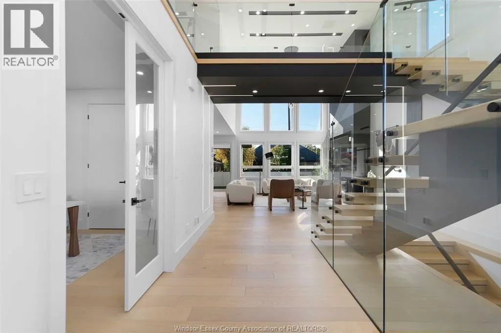 532 MOUNTBATTEN CRESCENT