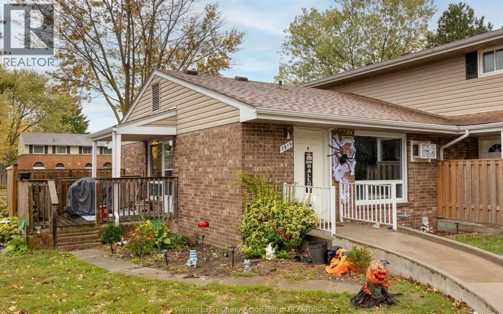 2915 MEADOWBROOK LANE Unit# 10