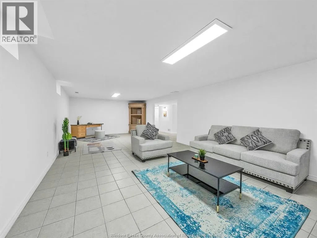 3648 INGLEWOOD STREET