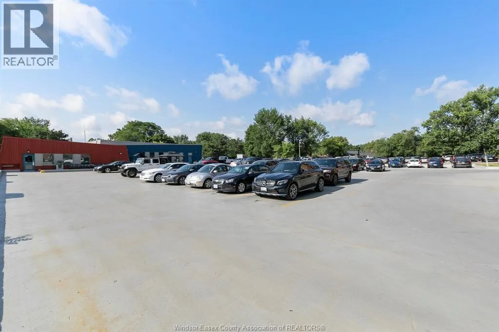 8591 Riverside Dr. E. Unit# 802