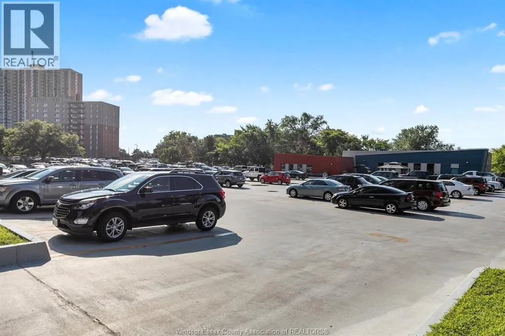 8591 Riverside Dr. E. Unit# 802