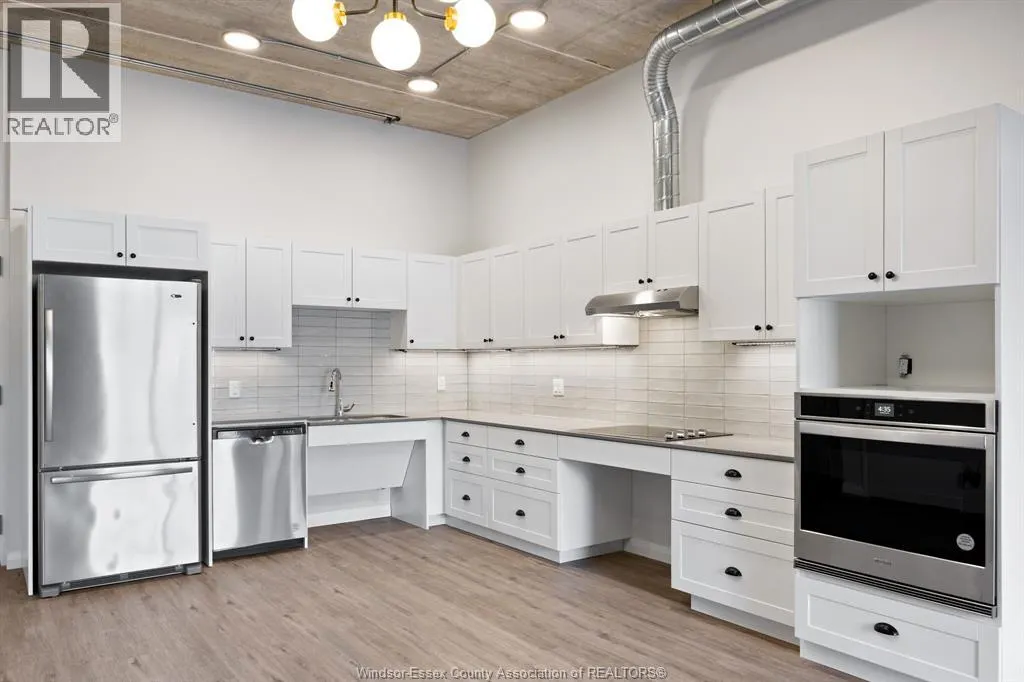 3160 MEADOWBROOK LANE Unit# 316