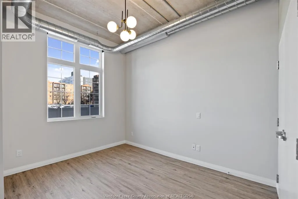 3160 MEADOWBROOK LANE Unit# 316