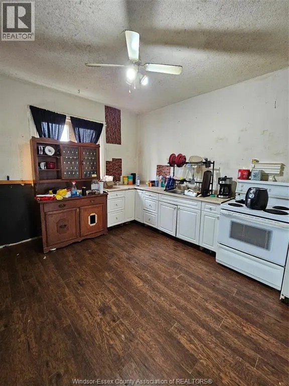 119 CHESTNUT STREET West