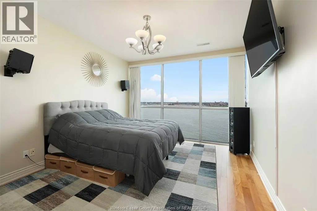 1225 RIVERSIDE DRIVE West Unit# 803