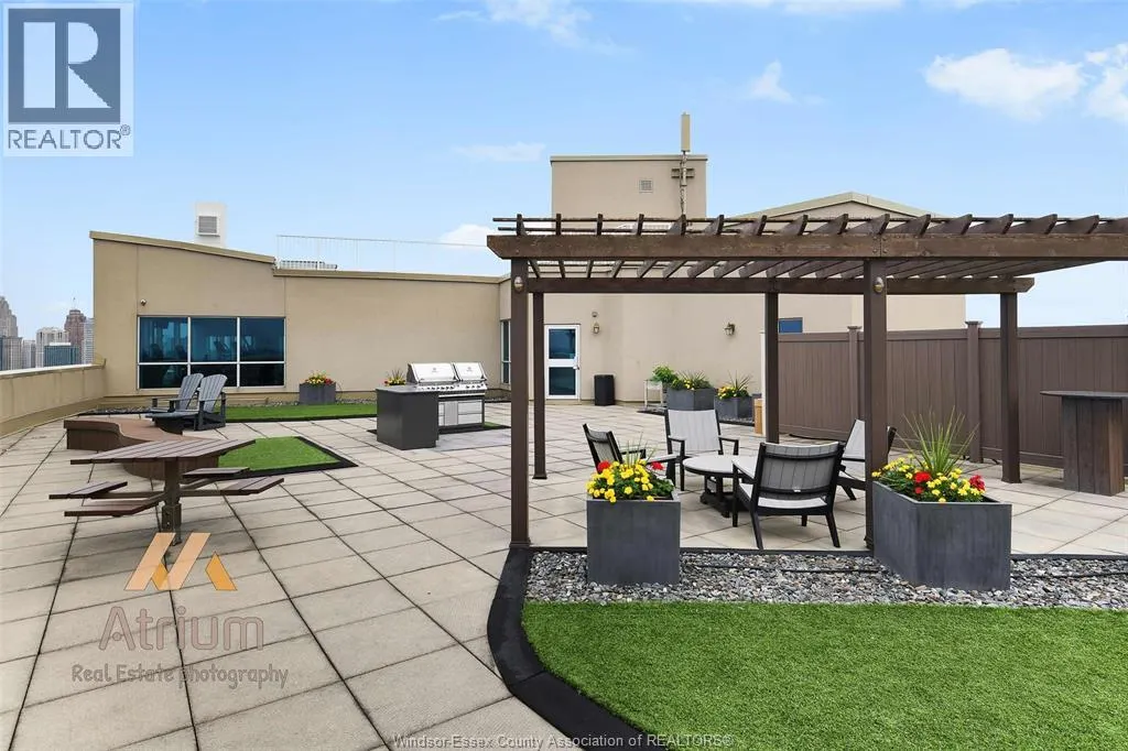 1225 RIVERSIDE DRIVE West Unit# 803