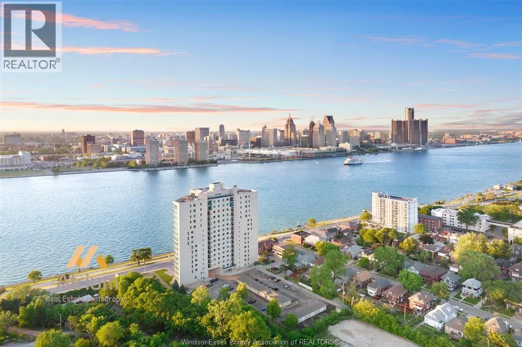 1225 RIVERSIDE DRIVE West Unit# 803