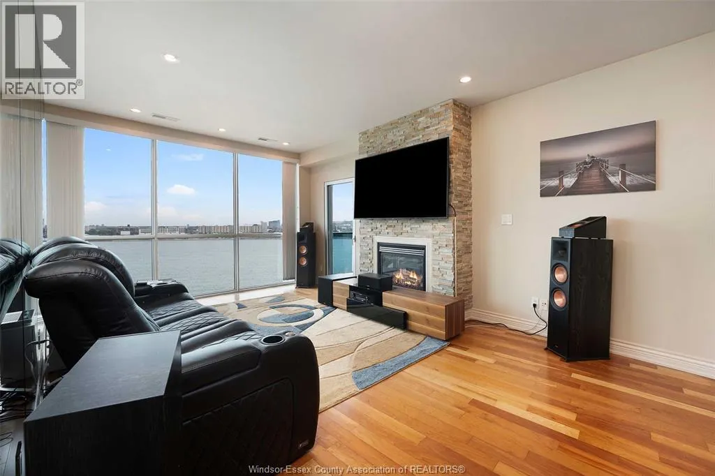 1225 RIVERSIDE DRIVE West Unit# 803