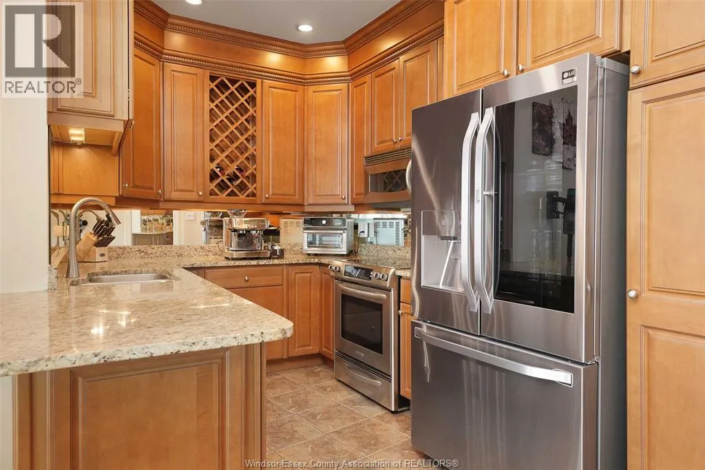 1225 RIVERSIDE DRIVE West Unit# 803