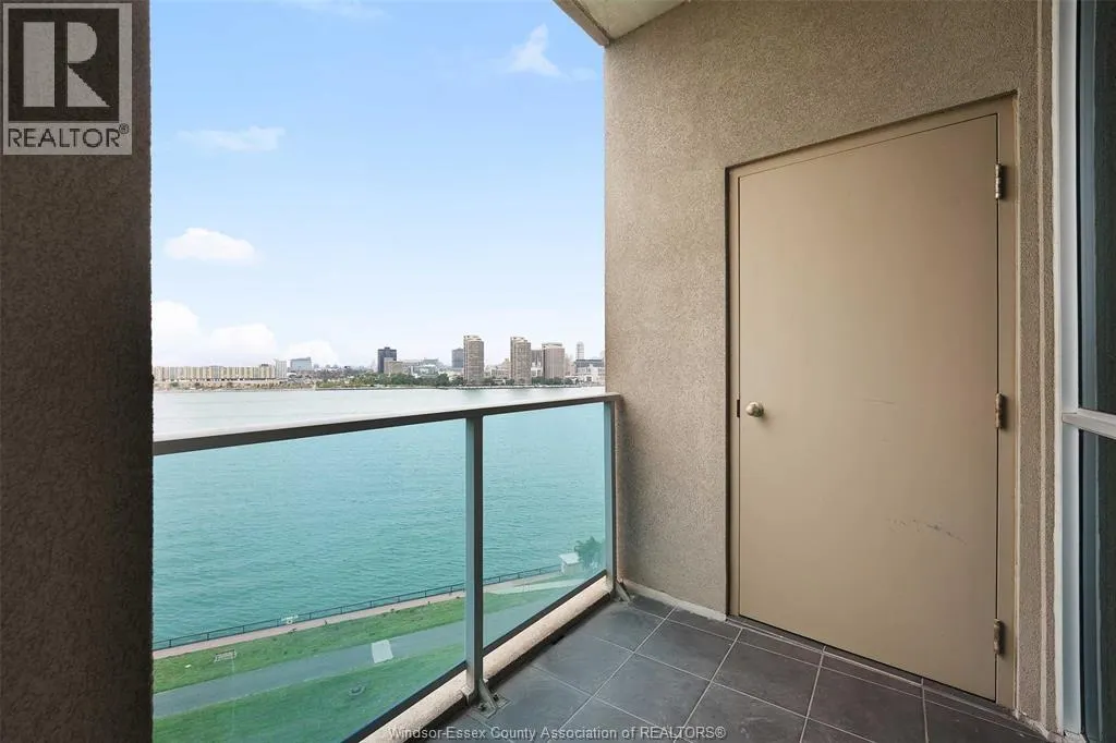 1225 RIVERSIDE DRIVE West Unit# 803