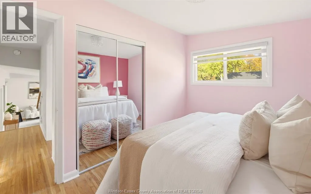 3401 CHARLEVOIX AVENUE