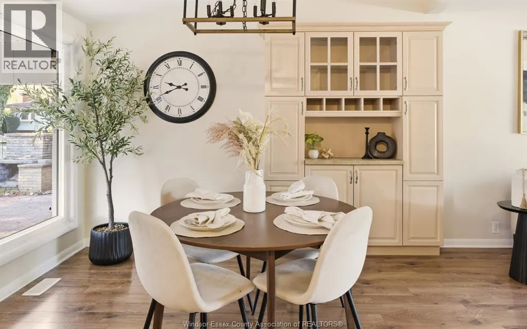 3401 CHARLEVOIX AVENUE