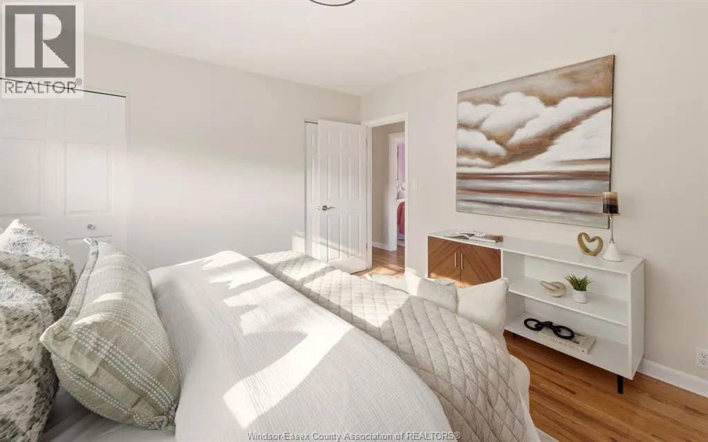 3401 CHARLEVOIX AVENUE