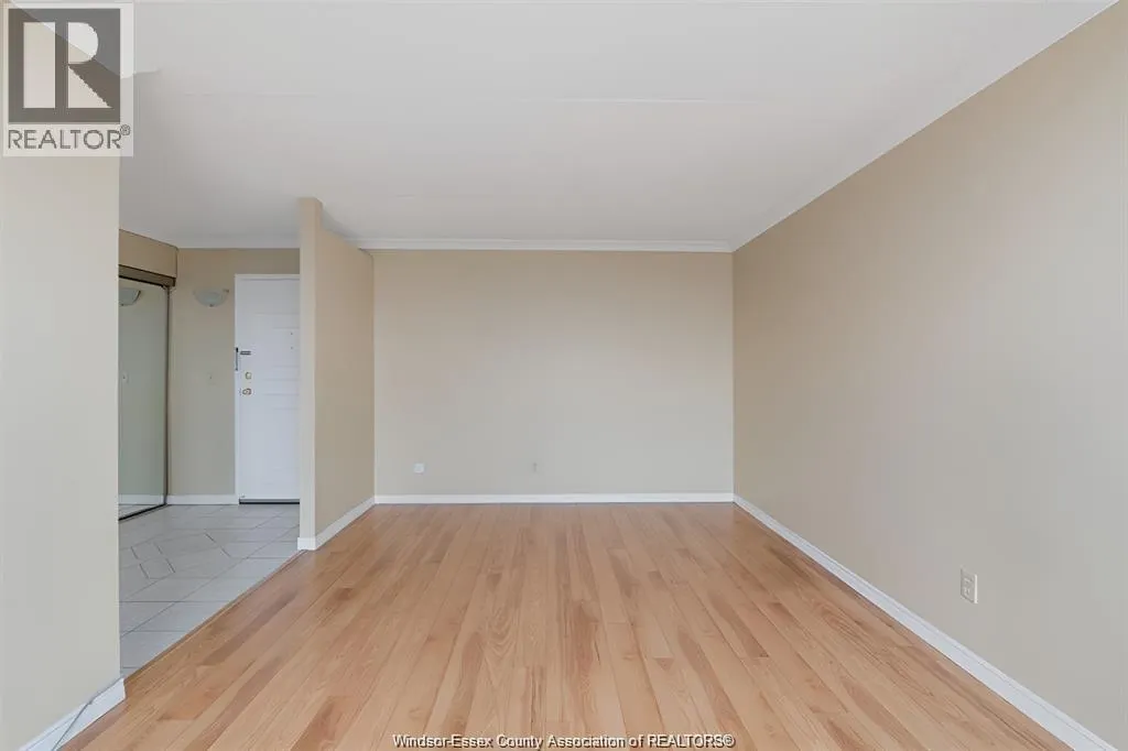 150 Park STREET West Unit# 1516