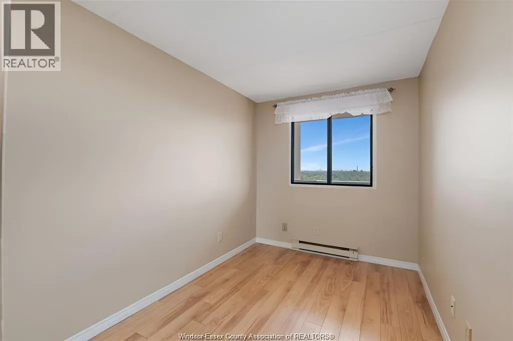 150 Park STREET West Unit# 1516