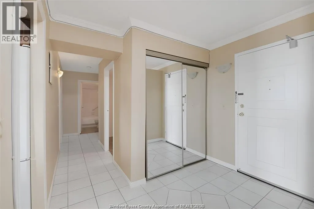 150 Park STREET West Unit# 1516