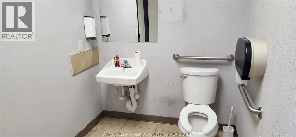 301 CROFT DRIVE Unit# 4-5